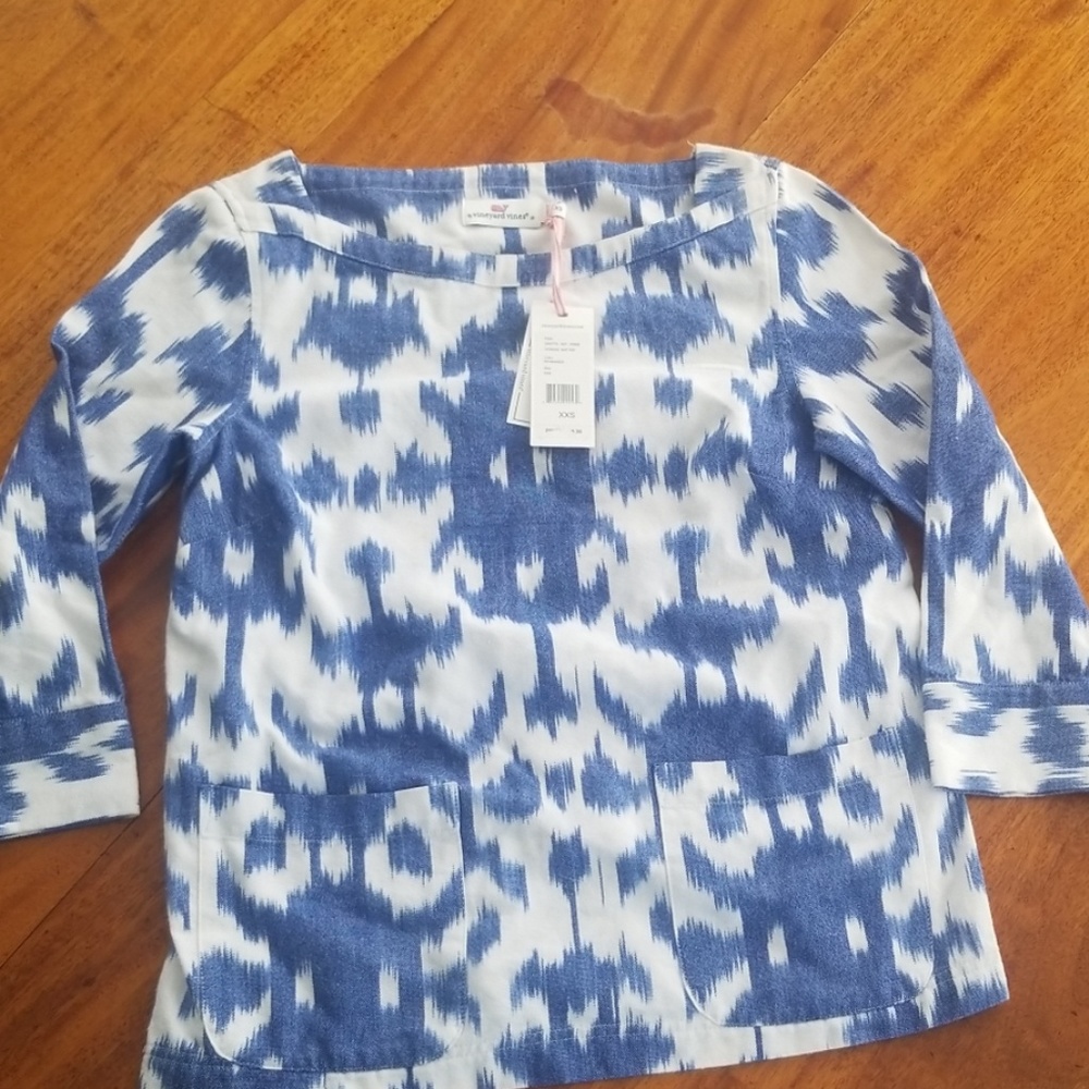 Vineyard Vines women's ikat top